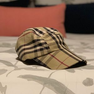 Burberry hat